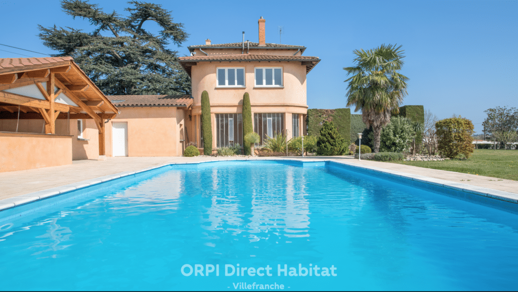 ORPI-Direct-Habitat-Villefranche-Villa-Arnas-Vue-Piscine