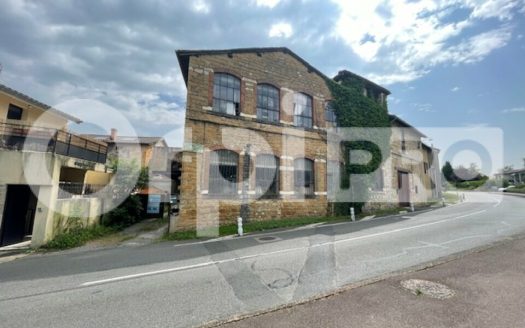 Entrepôt/bureau à vendre à Gleizé