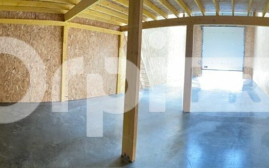 Local d&rsquo;activité de 180 m²