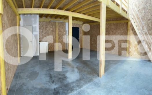 Local d&rsquo;activité de 180 m²