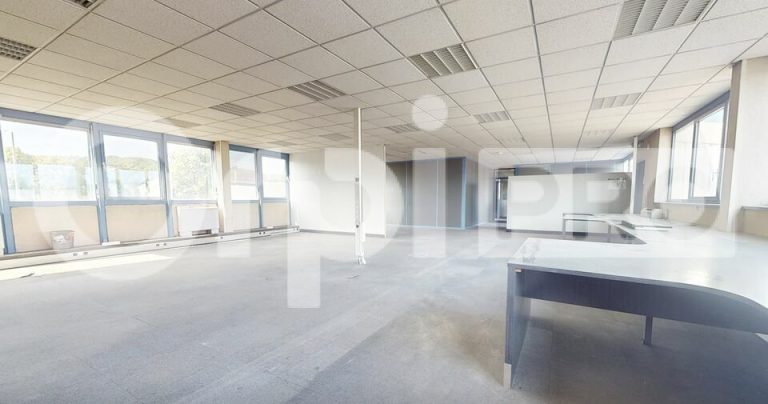 CIVRIEUX D’AZERGUES – BUREAU – CENTRE MEDICAL