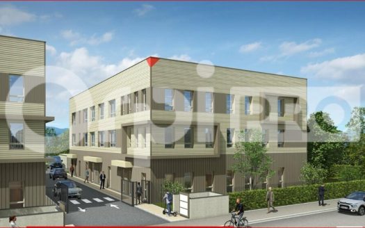 Local d&rsquo;activité 203 m² à vendre à Villefranche