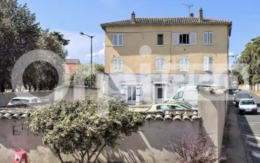 A VENDRE IMMEUBLE DE RAPPORT