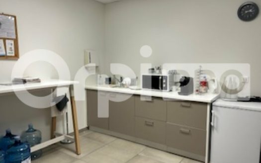 Bureau à louer à Limas