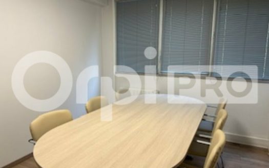 Bureau à vendre à Lissieu