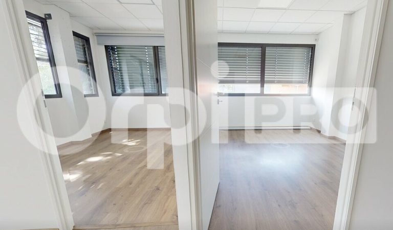 CIVRIEUX D’AZERGUES – BUREAU – CENTRE MEDICAL