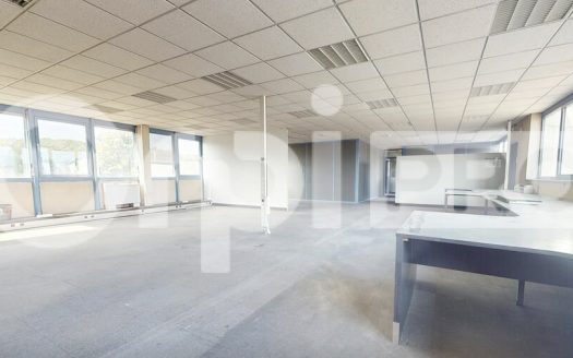 CIVRIEUX D&rsquo;AZERGUES – BUREAU – CENTRE MEDICAL
