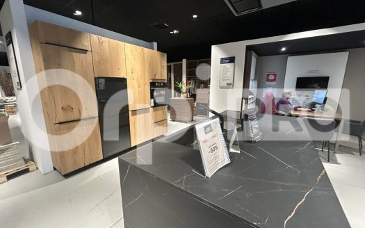 ? Droit au Bail – 536 m² – Forte Visibilité Viadorée