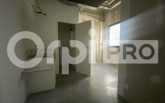 GENAY – LOCATION local commercial – 115 m2