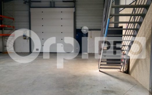 LOCATION – LOCAL D&rsquo;ACTIVITE – REYRIEUX