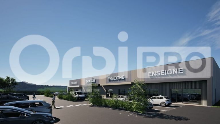 Local Commercial Neuf de 299m² à Vezeronce Curtin, au…