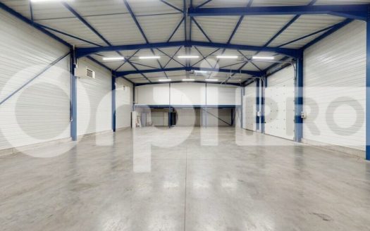 Local d&rsquo;activité  483 m²