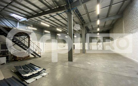 Local d&rsquo;activité de 500 m2 environ – Vaulx en Velin – 2 minutes de l&rsquo;autoroute