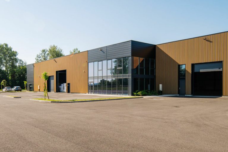 Locaux d’Activités / Showroom – 871 m²