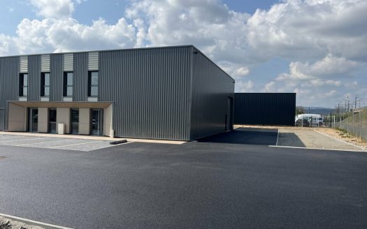 Locaux d&rsquo;Activités – 759m²