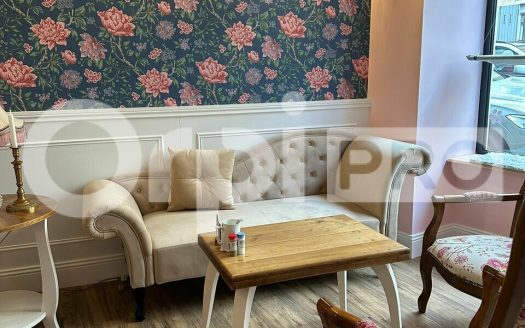 VILLEFRANCHE SUR SAONE – LOCAL COMMERCIAL – 95m2