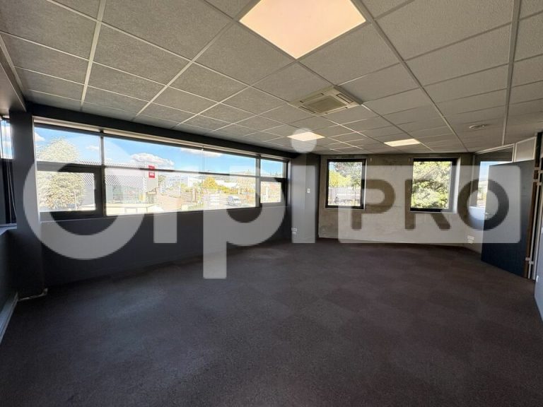 A LOUER – 222 m² – EMPLACEMENT PREMIUM