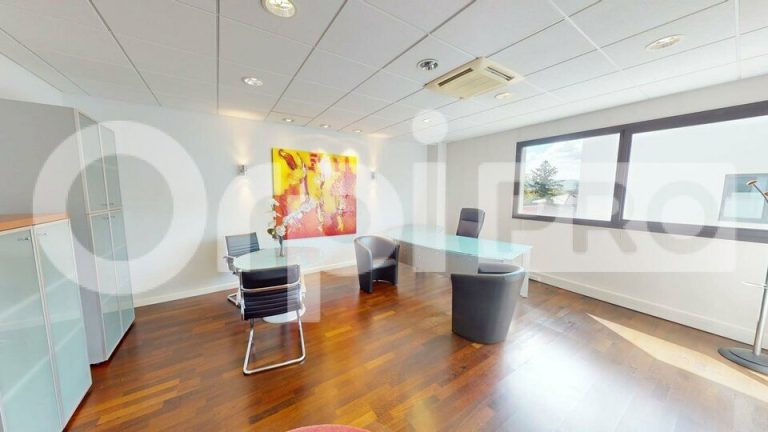 À VENDRE – ENSEMBLE DE BUREAUX PREMIUM DE 426…