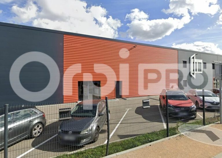 Gleizé – Local d’activité / Commercial – 300 m2