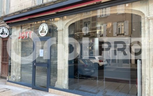 LOCAL COMMERCIAL A LOUER VILLEFRANCHE SUR SAONE
