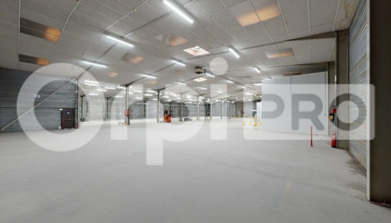 Bâtiment industriel – 4 360 m²
