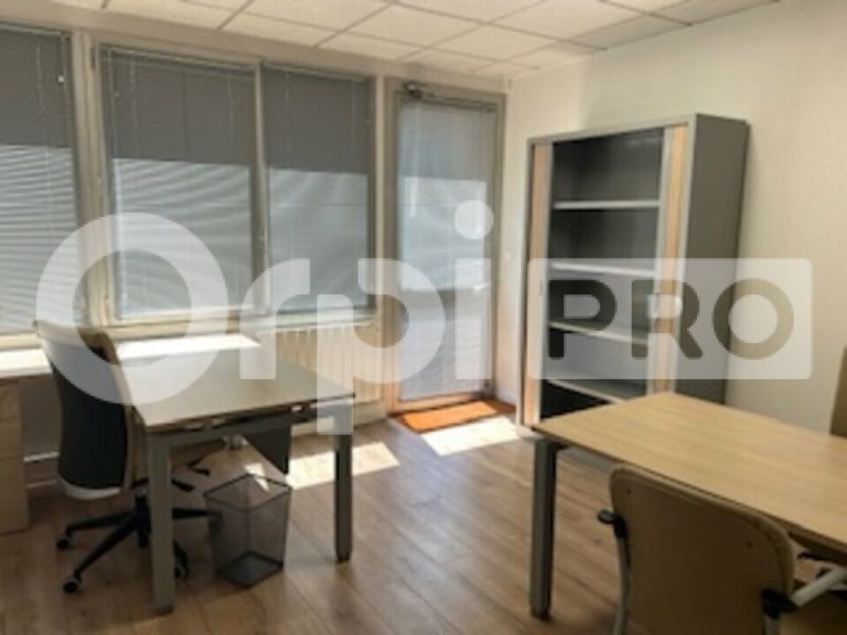 Bureau à vendre à Lissieu — photo 2