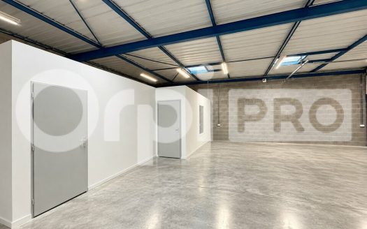 Local d&rsquo;activité de 150 m² – Arnas (69400)