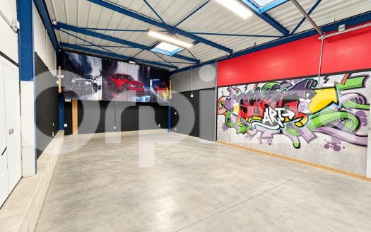 Local d&rsquo;activité de 85 m² – Arnas (69400)