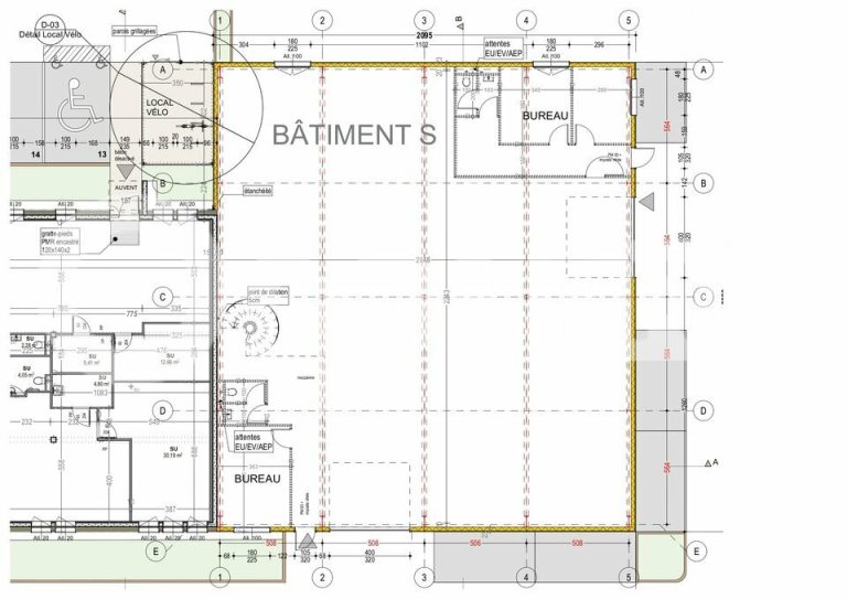 Local d’activités 230 m² avec bureaux et terrain privatif – Site sécurisé à Neuville-sur-Saône — photo 3